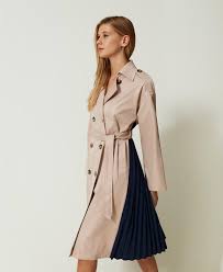 TWS-241LL2DLL BEIGE & NAVY PLEATEDCOAT